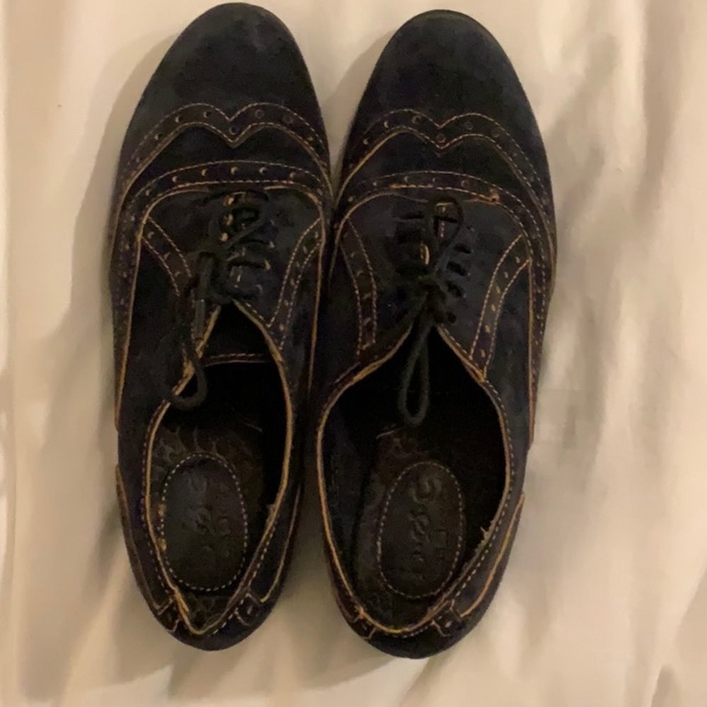 B.O.C Blue Suede Shoes